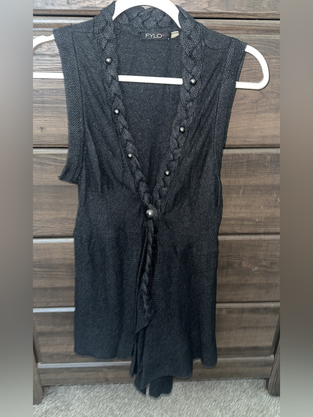 Sleeveless Black Knit V-Neck Top with Braided Trim
